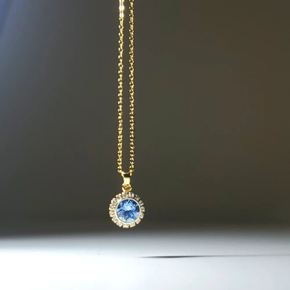 Ted Baker London Blue Swarovski Crystal Daisy Lace Pendant Neckl…
